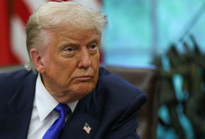 Trump vows 10pc tariffs over Greenland